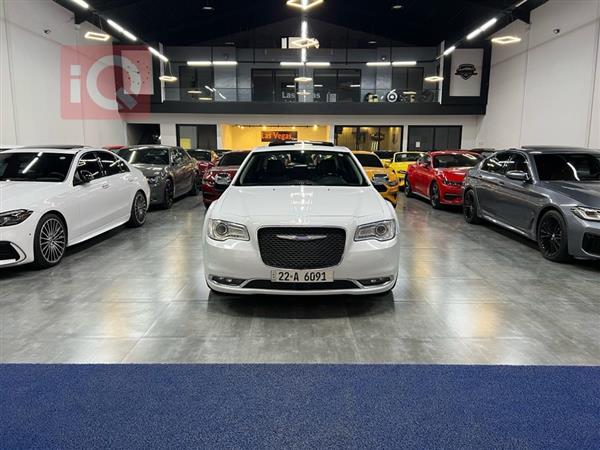 کرایسلەر 300 2017  بۆ فرۆشتن لە عێراق - هەولێر